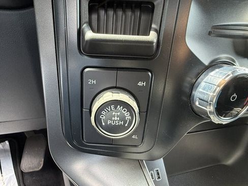 Used 2025 Ford F150 Tremor AWD/4WD image 18