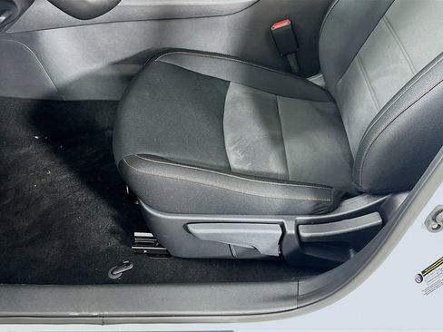 New 2025 Nissan Sentra SR image 26