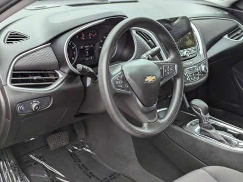 Used 2024 Chevrolet Malibu LT FWD image 14