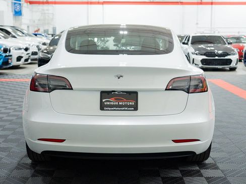 Used 2023 Tesla Model 3 Standard Range RWD image 5