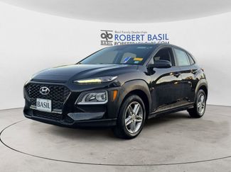 Used 2021 Hyundai Kona SE image 1