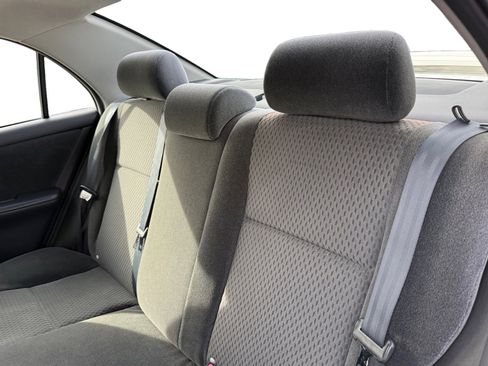 Used 2007 Toyota Corolla S image 16