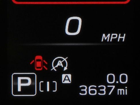 Certified 2025 Subaru Crosstrek 2.0i Premium image 32