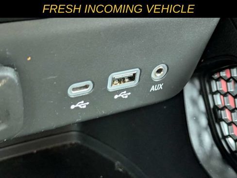 Used 2023 Chevrolet TrailBlazer RS w/ Sun and Liftgate Package FWD image 20