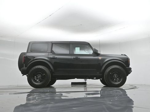 New 2026 Ford Bronco Badlands AWD/4WD image 46