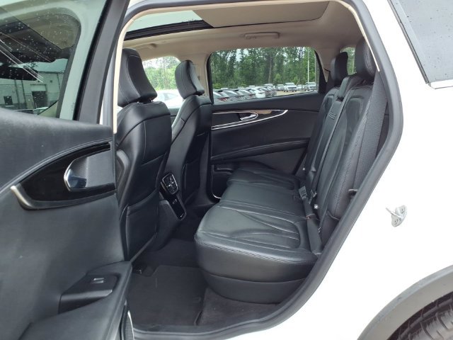 Used 2023 Lincoln Nautilus Reserve FWD image 16