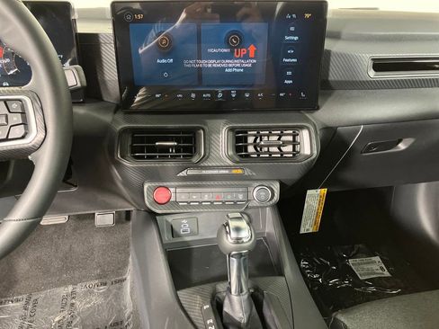 New 2025 Ford Mustang Coupe image 27