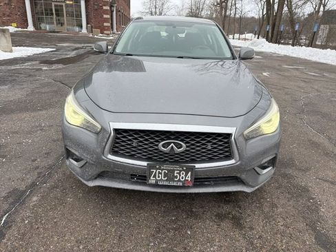 Used 2018 INFINITI Q50 Luxe w/ Essential Package (3.0T Luxe) image 6