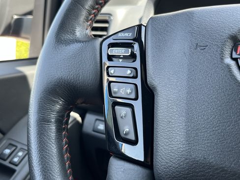 Used 2024 Nissan Frontier PRO-4X w/ Pro Convenience Package AWD/4WD image 24