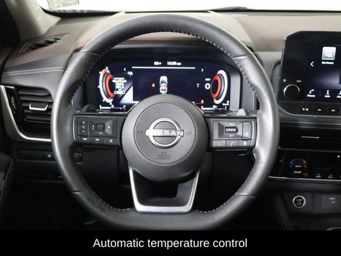Used 2023 Nissan Rogue Platinum w/ Platinum Premium Package AWD/4WD image 7