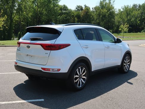 Used 2019 Kia Sportage EX w/ EX Premium Package FWD image 8