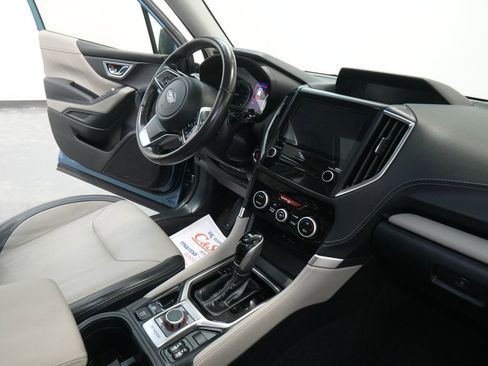 Used 2023 Subaru Forester Limited w/ Popular Package #3 image 29