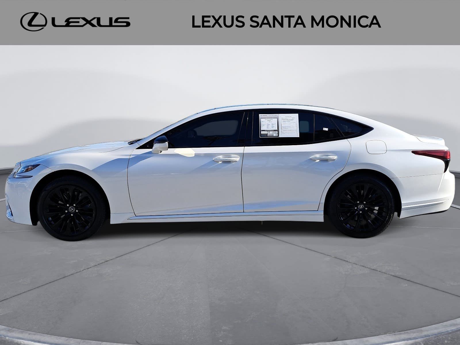 Used 2018 Lexus LS 500 w/ Luxury Package RWD image 8