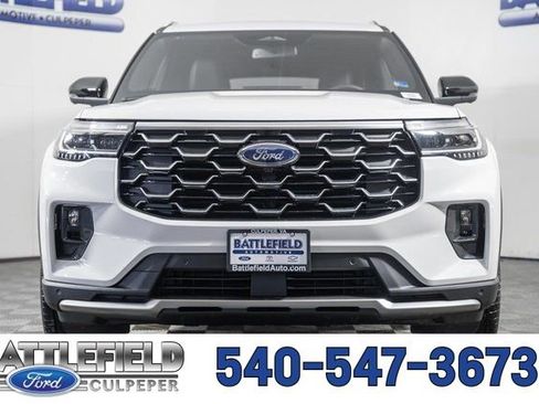 New 2026 Ford Explorer Platinum w/ LUX Leather Package image 2