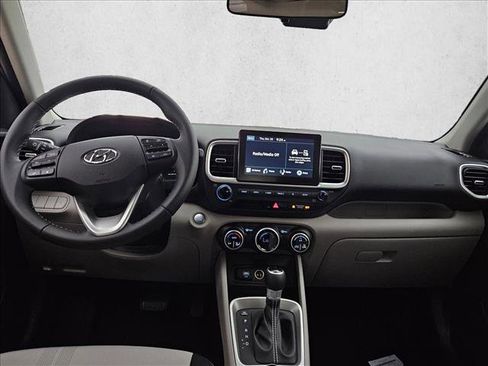 New 2026 Hyundai Venue SEL image 11