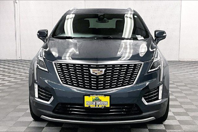 Used 2021 Cadillac XT5 Premium Luxury AWD/4WD image 4