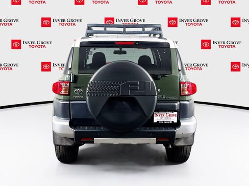Used 2010 Toyota FJ Cruiser 4WD image 6