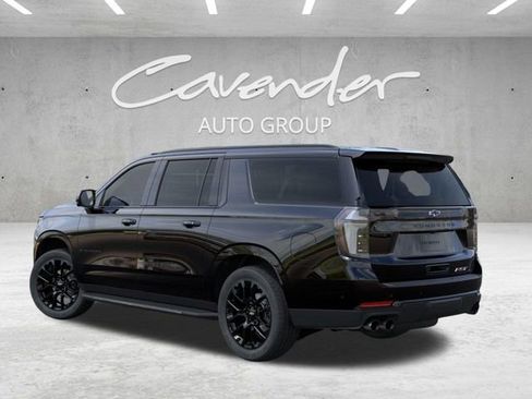 New 2026 Chevrolet Suburban RST image 3