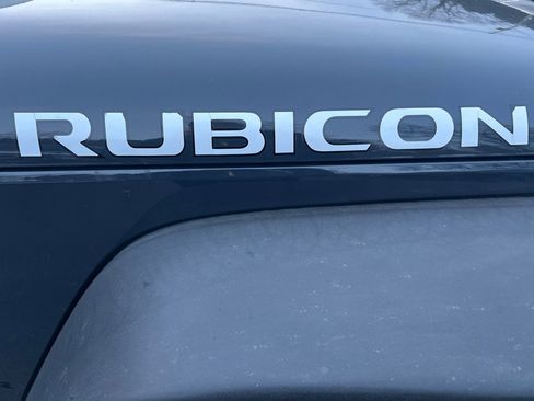 Used 2016 Jeep Wrangler Unlimited Rubicon w/ Connectivity Group image 36