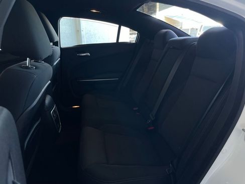Used 2016 Dodge Charger SE w/ Popular Equipment Group image 14