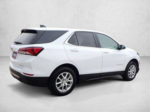 Certified 2024 Chevrolet Equinox LT image 4