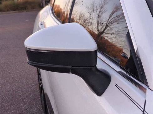 Certified 2023 Toyota Crown XLE image 12