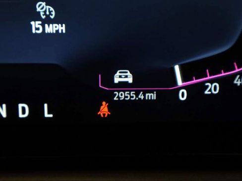 Used 2025 Ford Mustang Coupe image 10