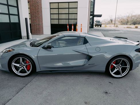 Used 2025 Chevrolet Corvette E-Ray image 5