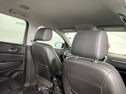 Used 2021 GMC Acadia SLT w/ Premium Package image 19