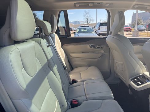 Certified 2023 Volvo XC90 B6 Plus w/ Protection Package Premier image 9