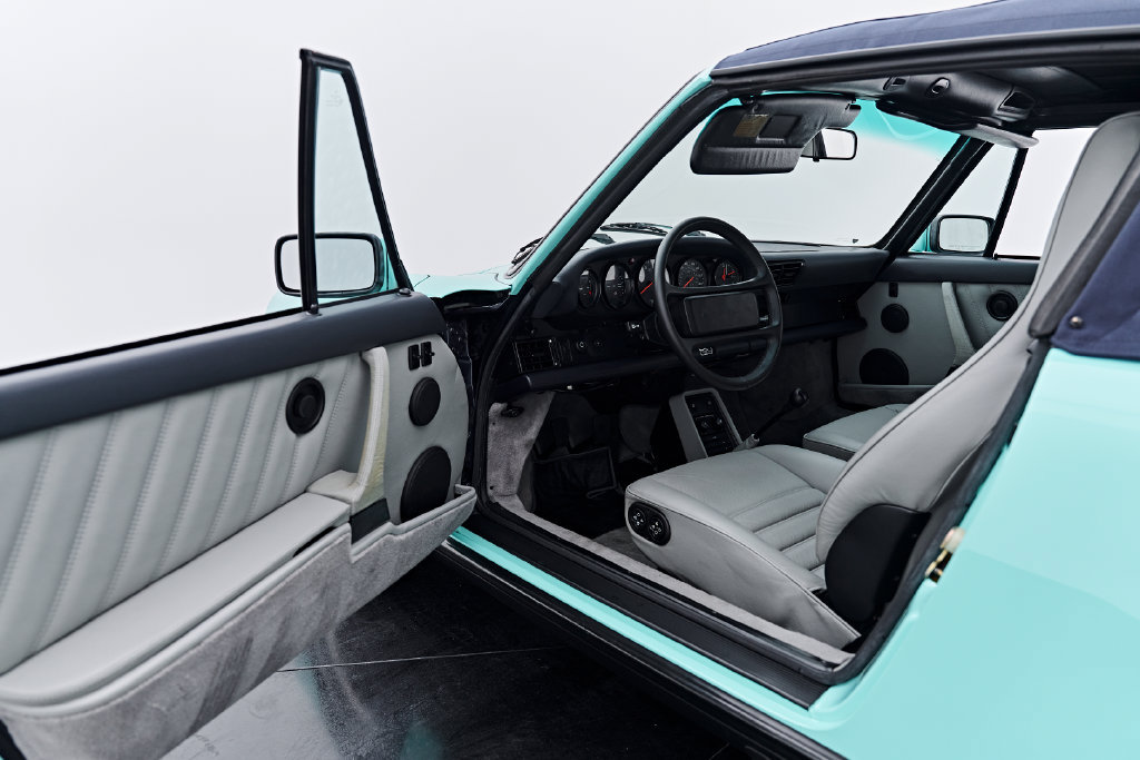 Used 1988 Porsche 911 Carrera RWD image 34