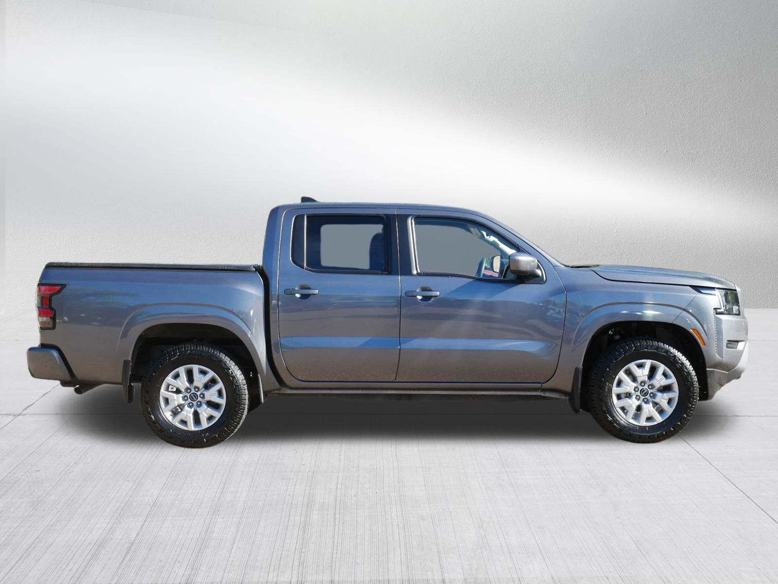 Certified 2022 Nissan Frontier SV w/ Technology Package AWD/4WD image 8