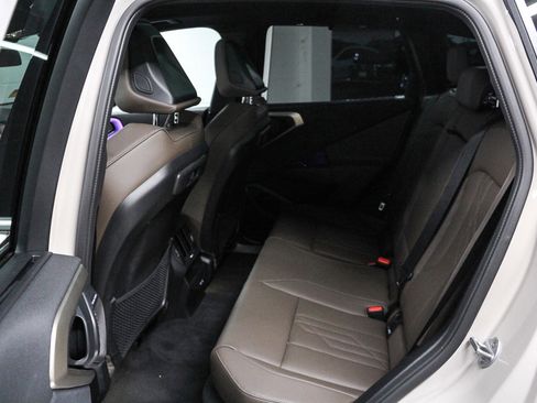 Used 2025 BMW X3 xDrive30i w/ Premium Package image 17