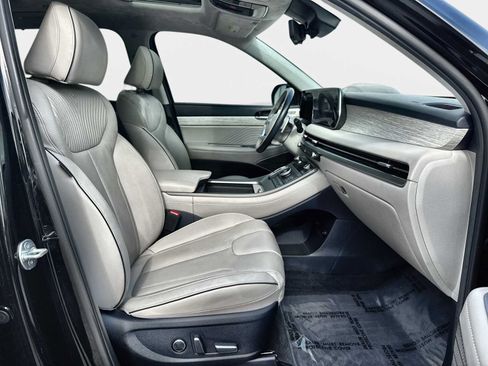 Used 2024 Hyundai Palisade Calligraphy FWD image 13