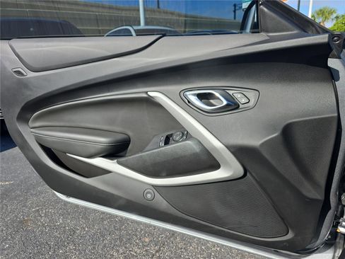 Used 2022 Chevrolet Camaro LT image 13