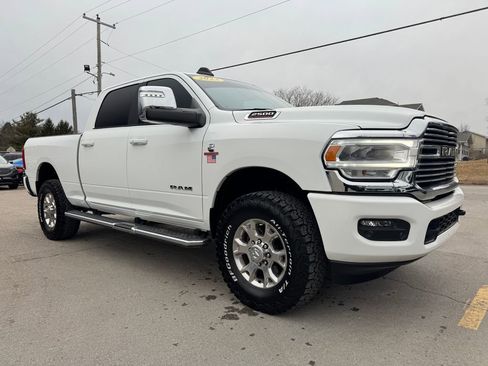 Used 2023 RAM 2500 Laramie AWD/4WD image 3