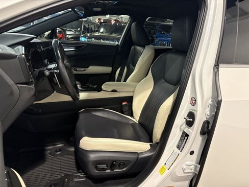 Used 2023 Lexus NX 350h AWD w/ Towing Package (2000 Lbs) image 10