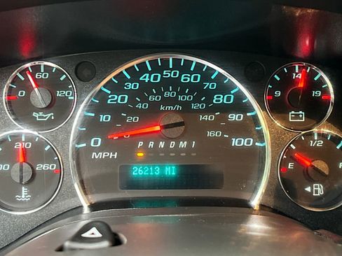 Used 2023 GMC Savana 2500 Work Van w/ Driver Convenience Package image 14