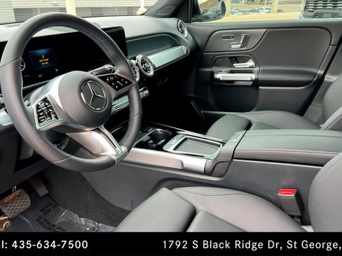 Certified 2025 Mercedes-Benz GLB 250 4MATIC image 15