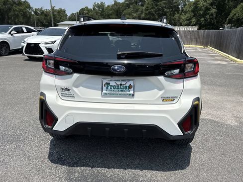 Used 2025 Subaru Crosstrek 2.5i Sport AWD/4WD image 4