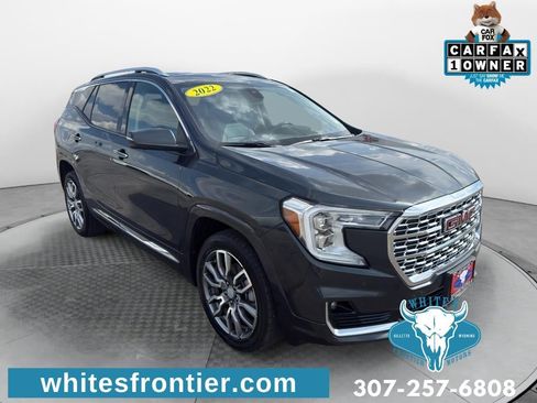 Certified 2022 GMC Terrain Denali w/ Denali Premium Package AWD/4WD image 7