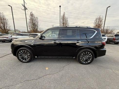 Used 2022 Nissan Armada Platinum w/ Captain's Chairs Package image 6