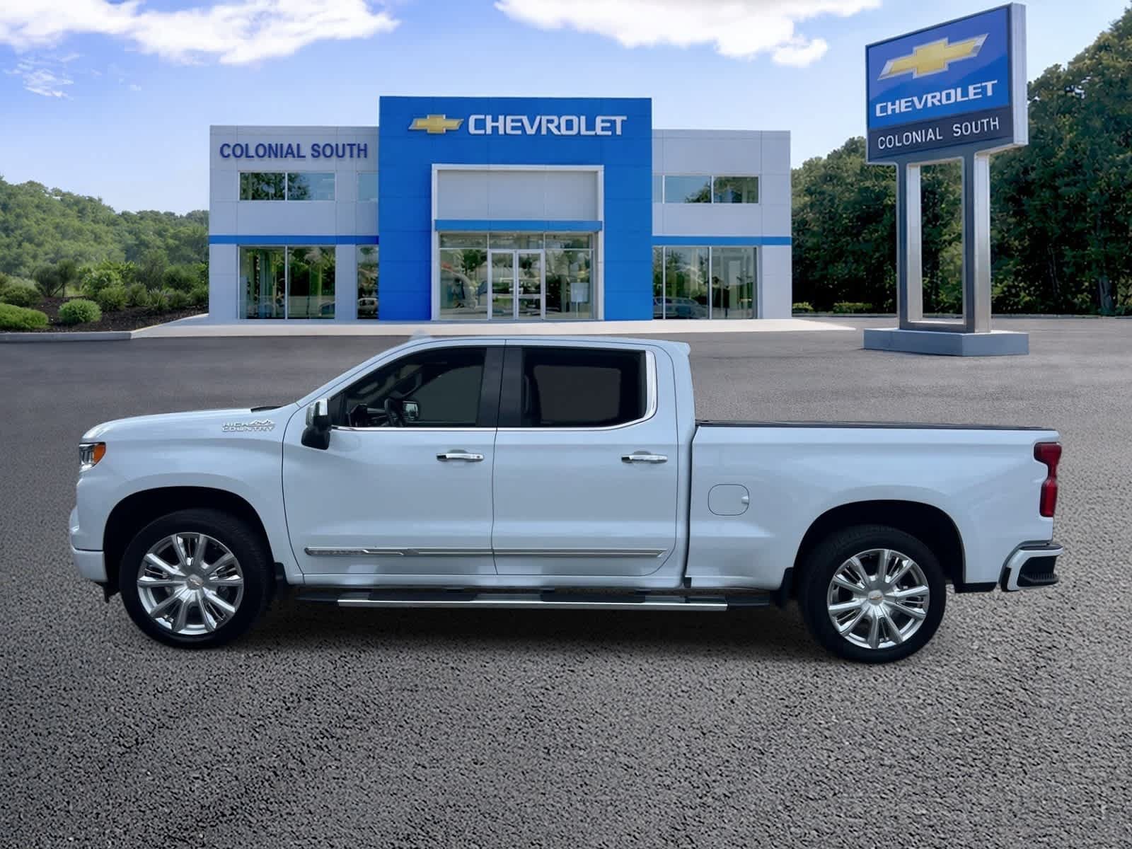Certified 2026 Chevrolet Silverado 1500 High Country w/ High Country Premium Package AWD/4WD image 3