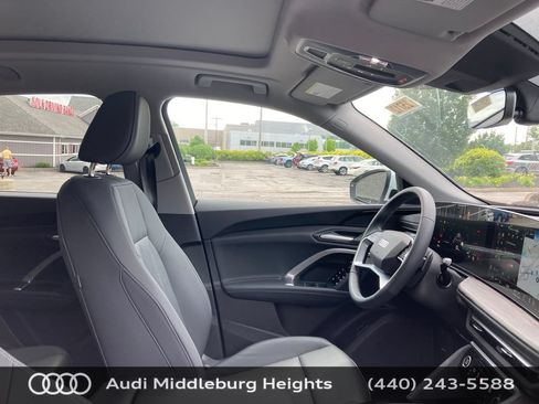 Used 2025 Audi Q5 Premium Plus AWD/4WD image 22