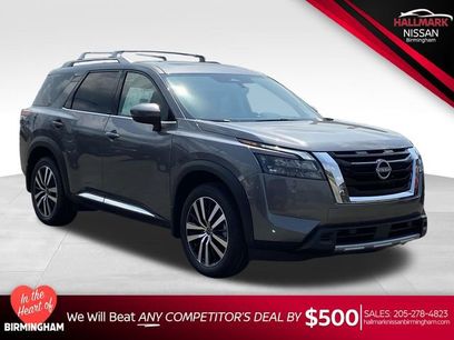 New 2025 Nissan Pathfinder Platinum w/ Cargo Package