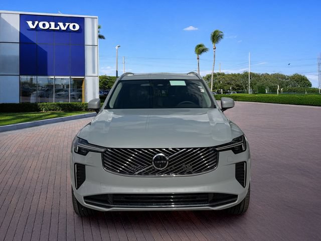 New 2026 Volvo XC90 B5 Plus w/ Protection Package Premier AWD/4WD image 2