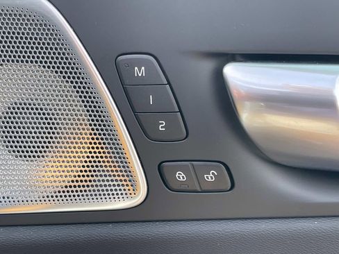 Used 2024 Volvo XC60 T8 Polestar w/ Protection Package Premier image 42