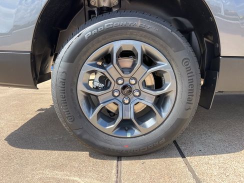 New 2025 Ford Maverick XLT w/ XLT Luxury Package image 7