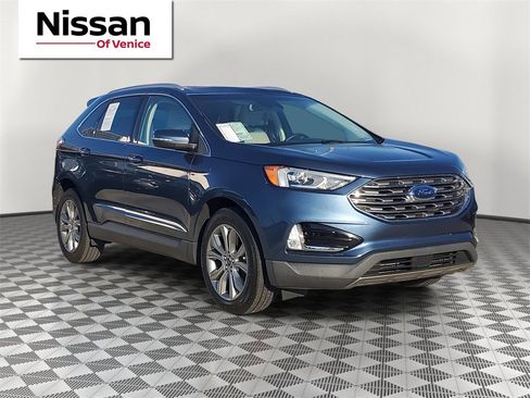 Used 2019 Ford Edge Titanium image 1