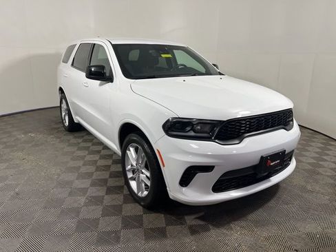 Used 2023 Dodge Durango GT image 1